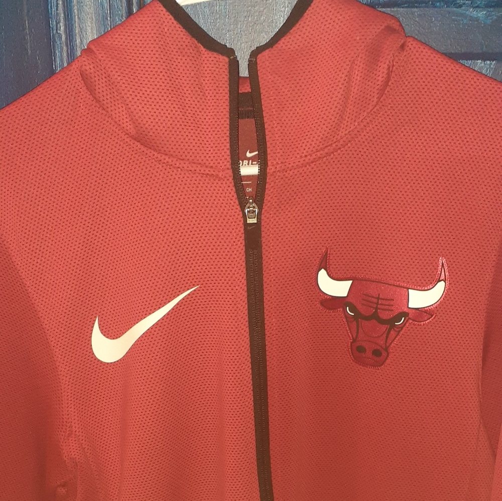 Nike chicago bulls showtime  hoodie.